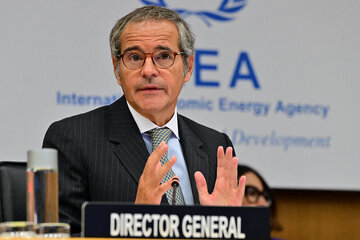 گروسی:با همه طرفها درباره ایران گفتوگو میکنم؛آنها 400 کیلوگرم اورانیوم دارند/میگویند من عروسک خیمه شب بازی اسرائیلم گاهی هم در جیب پوتین هستم!