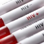 گسترش پایگاه‌های سیار اطلاع‌رسانی و آزمایش اچ‌آی‌وی در مشهد