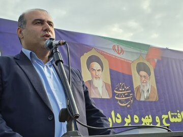 گلشن فرماندار لنگرود:
فعال شدن دکل اکتشاف نفت  در چاف و چمخاله