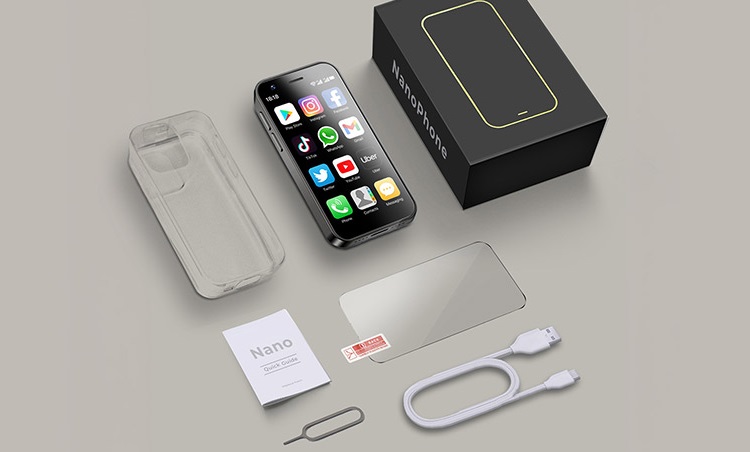 گوشی دوم یا هدیهای خاص؟ NanoPhone همه را شگفتزده میکند