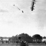 یکی از مشهورترین تصاویر تاریخ هوانوردی / عکسی که با قیمت میلیاردی فروخته شد