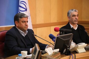 استاندار اردبیل: اتحادیهها و اصناف در حفظ تعادل بازار مشارکت کنند