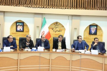 استاندار کرمان بر لزوم مدیریت متکدیان و کودکان کار تاکید کرد
