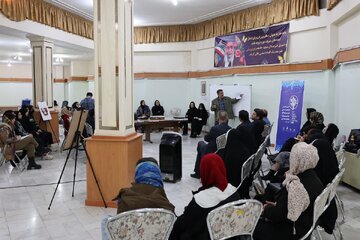 آب محور هجدهمین جشنواره هنرهای تجسمی فجر درچهارمحال وبختیاری