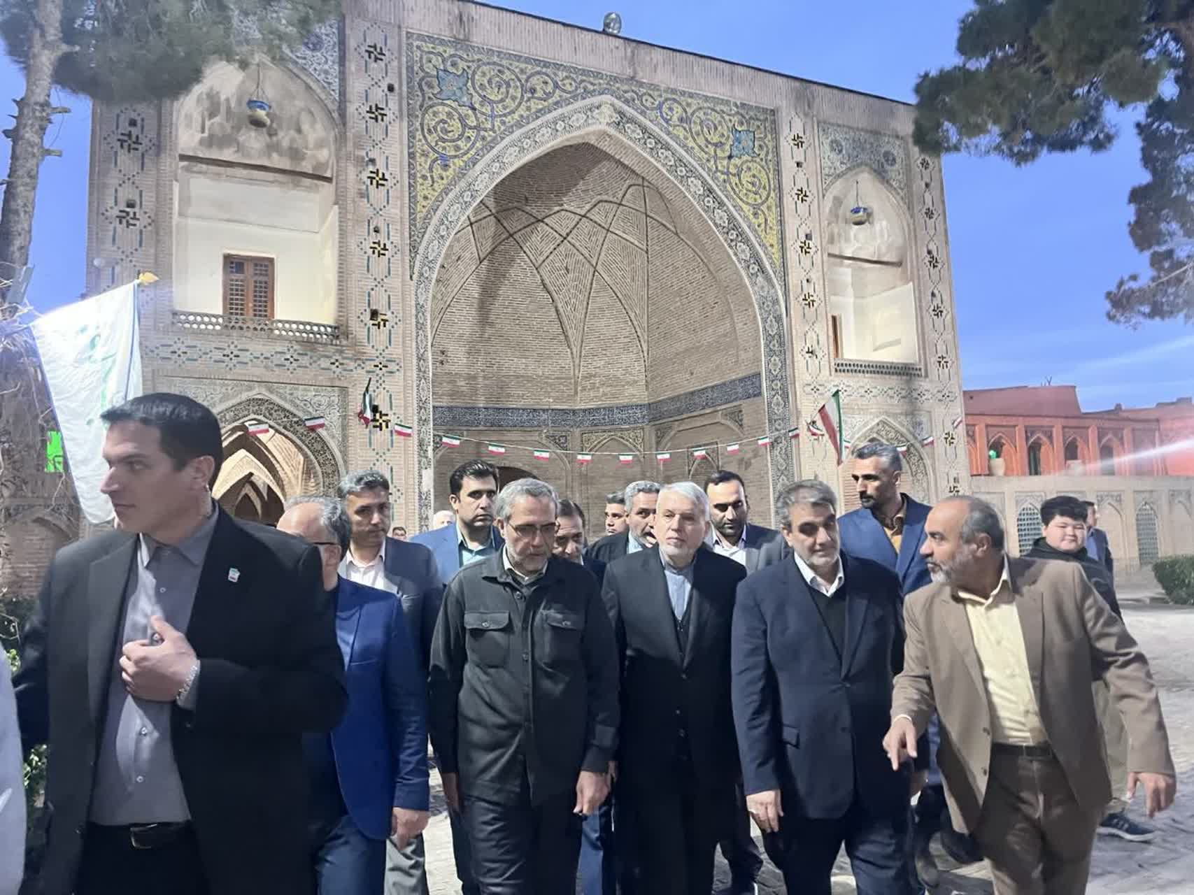 اشیای تاریخی استان بازمیگردد/ مسجد جامع در آستانه ثبت جهانی»