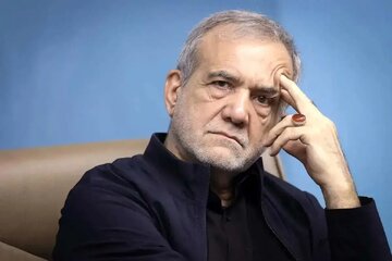 انتقاد تند پزشکیان از صدا و سیما/ شبکه خبر مهم نیست!/ به جای حرفهای بیربط …