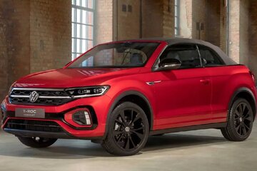 این شاسیبلند، سقف بازشونده دارد