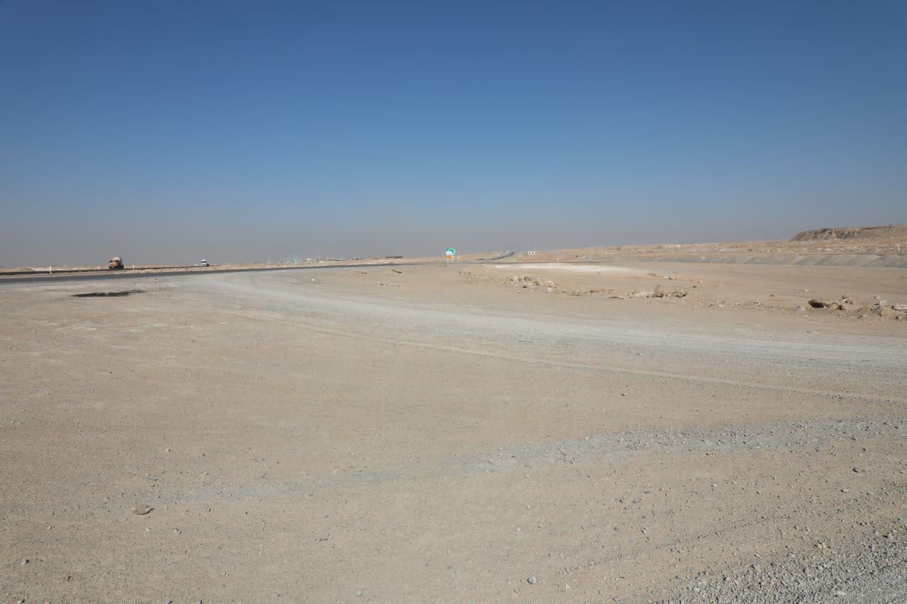 بازدید معاون وزیر راه و شهرسازی از سایت ۱۲۵ هکتاری مسکن ملی و پروژههای زیرساختی حملونقل شهرستان اردکان بازدید معاون وزیر راه و شهرسازی از سایت ۱۲۵ هکتاری مسکن ملی و پروژههای زیرساختی حملونقل شهرستان اردکان