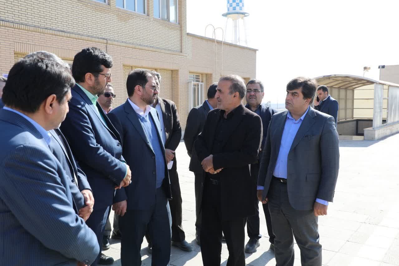 بازدید معاون وزیر راه و شهرسازی از سایت ۱۲۵ هکتاری مسکن ملی و پروژههای زیرساختی حملونقل شهرستان اردکان بازدید معاون وزیر راه و شهرسازی از سایت ۱۲۵ هکتاری مسکن ملی و پروژههای زیرساختی حملونقل شهرستان اردکان