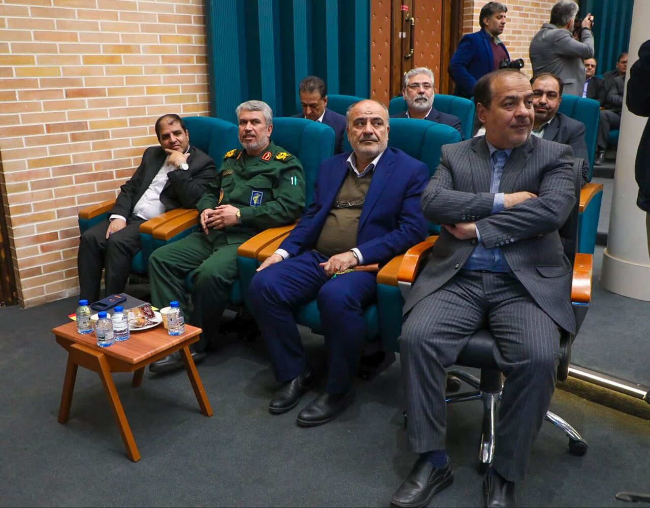 برگزاری نشست شورای اداری استان یزد به ریاست وزیر کشور برگزاری نشست شورای اداری استان یزد به ریاست وزیر کشور