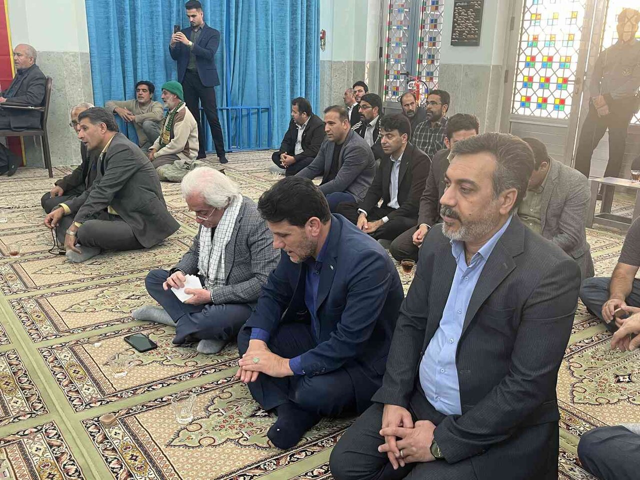 برگزاری همایش تجلیل از بسیجیان کارگری و کارمندی میبد در مسجدالنبی شهرک صنعتی جهان آباد برگزاری همایش تجلیل از بسیجیان کارگری و کارمندی میبد در مسجدالنبی شهرک صنعتی جهان آباد