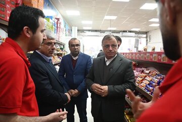 تشدید نظارت قرارگاهی بر نحوه توزیع کالا در اصفهان/پیشبینی کاهش قیمت برخی کالاها