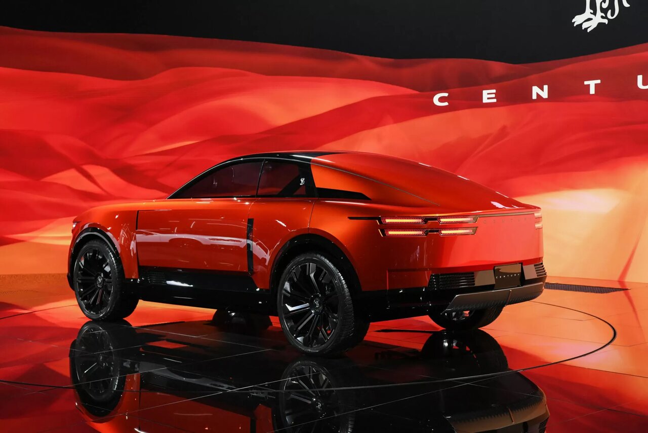 تویوتا با موتور ۱۲ سیلندر /عکس