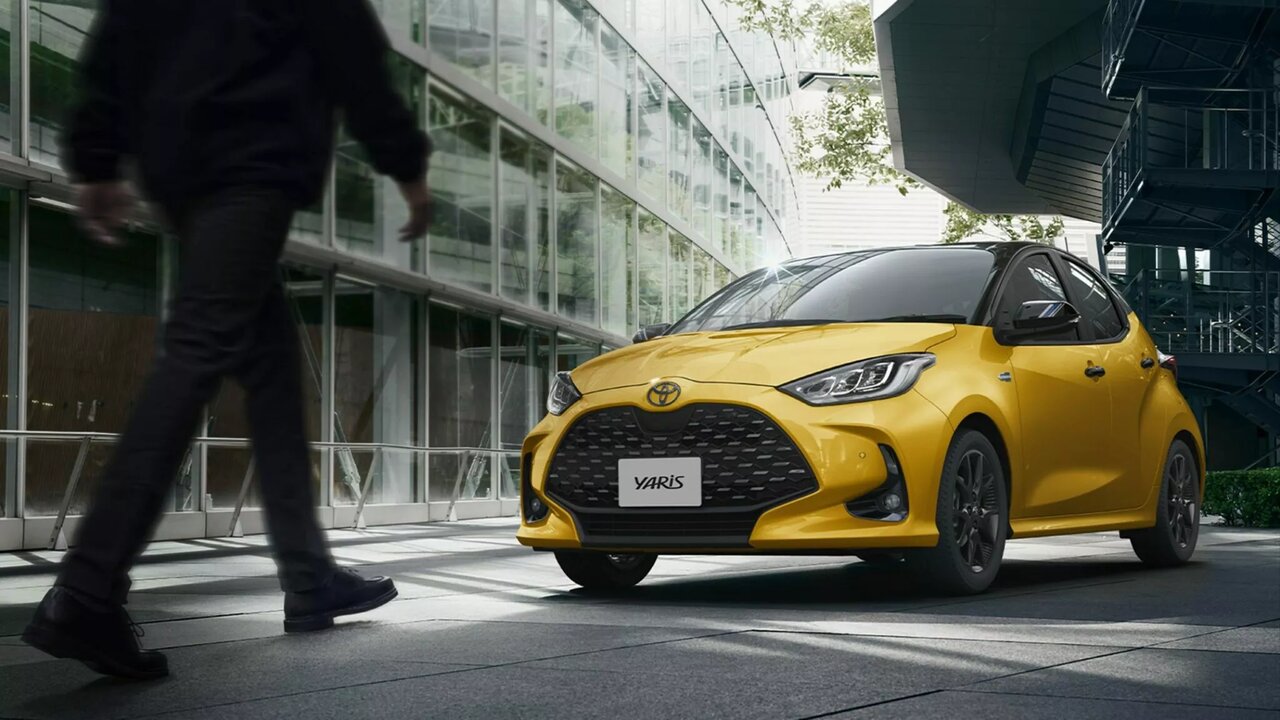 تویوتا یاریس ارزانتر از شاهین پلاس /عکس