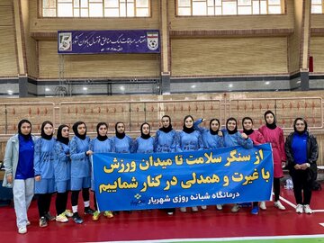 تیم فوتسال کلینیک شهریار مقتدرانه صدرنشین شد