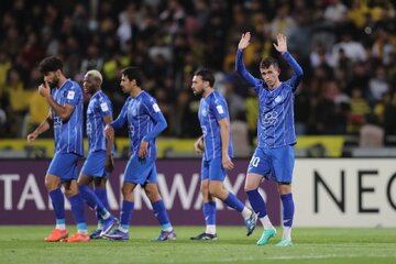 حذف استقلال از رقابت های آسیا تقصیر ساپینتو و بازیکنان است یا…؟ / مدیریت استقالال سرمست از پول های تمام نشدنی است