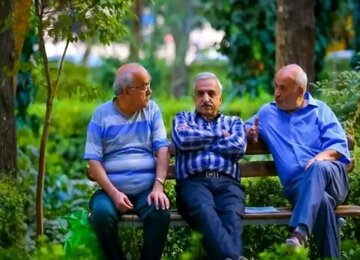 شوک بزرگ به بازنشستگان تامین اجتماعی/ عیدی بازنشستگان کی واریز میشود؟