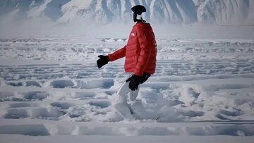 شگفتی در یخبندان / قدم زدن ربات انساننما در دمای منفی ۴۷ درجه