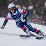 عکس | حادثه تلخ در المپیک زمستانی؛ ستاره زن آمریکایی را با هلیکوپتر بردند!