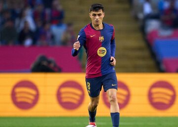 عکس| ستاره بارسلونا کلیسا خرید!