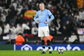 عکس | فریاد هالند پس از شاهکار در آنفیلد