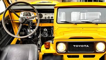 قیمت لندکروزر ۴۰ ساله با موتور مرسدس بنز / عکس