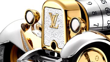 ماشینی که روی میز پارک میشود و از لامبورگینی گرانتر است