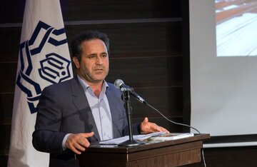 میانگین سرانه فضای آموزشی در استان ۶.۳ متر مربع است