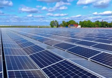 نیروگاه خورشیدی ۱۲ مگاواتی ملایر با ۶۰۰ میلیارد تومان اعتبار به بهرهبرداری رسید