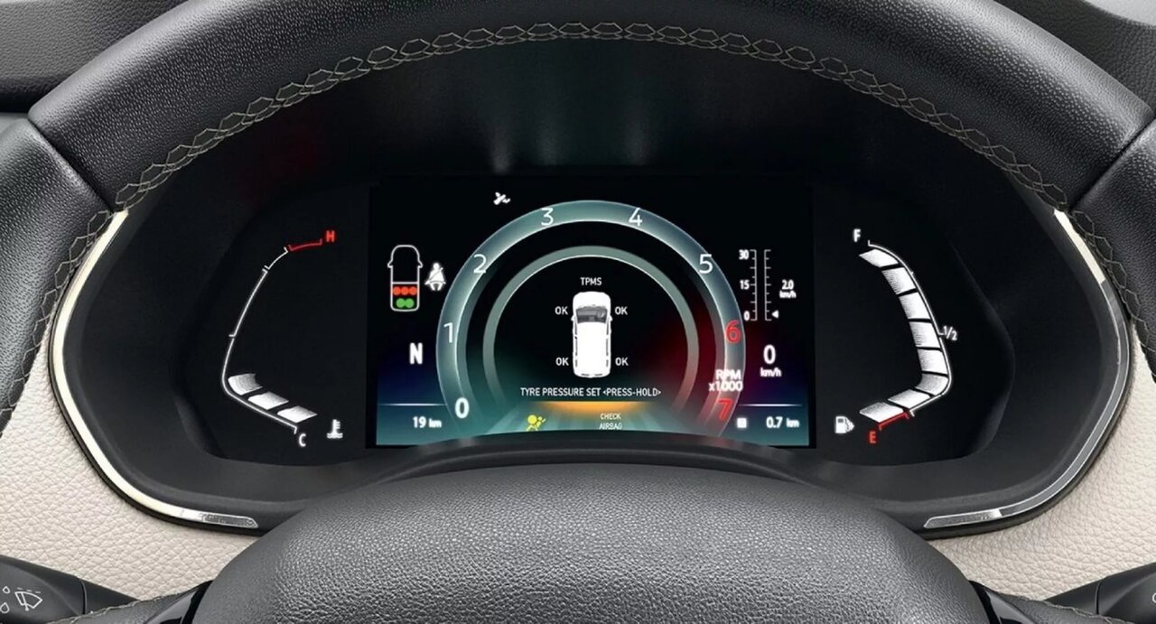 نیسان ارزانتر از سایپا کوییک /عکس