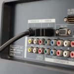 هشدار: کابلهای HDMI قدیمی، تلویزیون هوشمند جدید شما را نابود میکنند