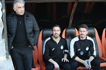 وریا سرمربی شد، خسرو قهر کرد!