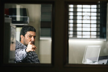 وقتی حامد بهداد امنیتی میشود / فیلمی درباره پرویز ثابتی