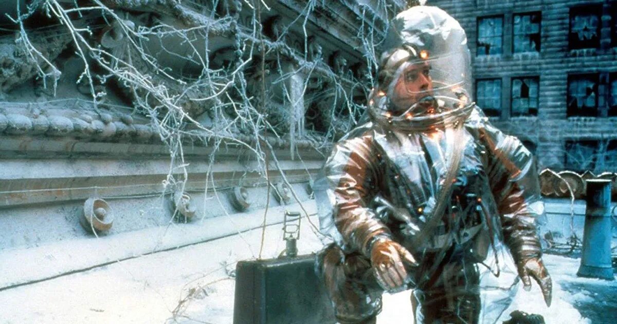 پارادوکس بقا در غبار نیستی: واکاوی استراتژیک و فلسفی برترین روایتهای آخرالزمانی در تاریخ سینما