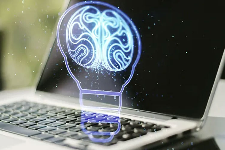 پاسخ مدیرعامل OpenAI به انتقادها درباره مصرف انرژی هوش مصنوعی