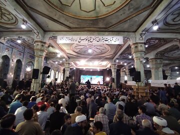 پایان کنگره ملی شعر «قبای سوخته» در دزفول؛ پاسخ شاعرانه به هتک حرمت حرم سبزقبا(ع) / معرفی ۵ شاعر برگزیده