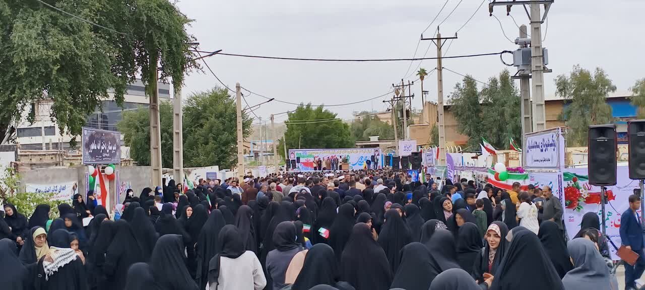 گزارش تصویری : خروش «شهر اولینها» در راهپیمایی 22 بهمن ؛ مسجدسلیمان تمامقد ایستاد