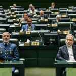 گپوگفت عراقچی با نمایندگان در جلسه غیرعلنی مجلس/ عکس خاص از رئیس ستاد کل نیروهای مسلح در کنار وزیر امور خارجه + تصاویر مهم از بهارستان