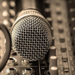 ۲ فیلم سینمایی برای تلویزیون دوبله شد