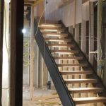 چرا از تیرآهن برای اجرای راه پله استفاده می شود؟