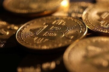 آخرین وضعیت بازار رمزارزها در جهان / قیمت بیتکوین به پایینترین سطح سقوط کرد