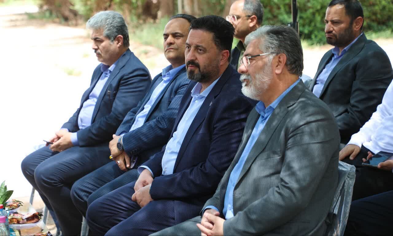 آغاز عملیات اجرایی ساختمان ستاد مرکزی دانشگاه علوم پزشکی شهید صدوقی(ره) یزد آغاز عملیات اجرایی ساختمان ستاد مرکزی دانشگاه علوم پزشکی شهید صدوقی(ره) یزد