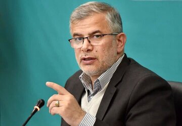 استاندار البرز: به علت مطالبه خانوادهها، برگزاری امتحانات مدارس غیرحضوری شد