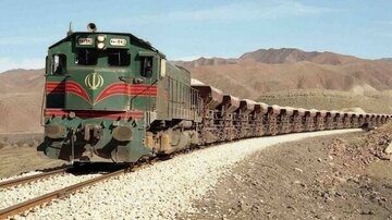 افزایش ۱۰۰ درصدی ظرفیت بارگیری صادراتی در راهآهن شمالغرب با بهرهبرداری از خط دوم قروه