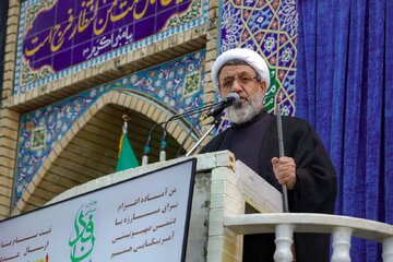 تاکید امام جمعه کرمان بر برخورد قاطع دولت با گرانی ها