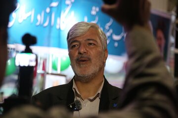 حضور در خیابانها برابر است با پیروزی/ اقتصاد مقاومتی یک ضرورت است