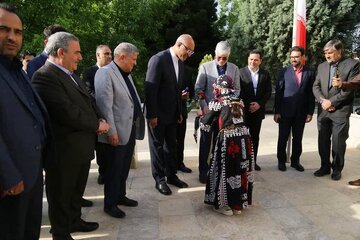 سفر رئیس بنیاد مسکن کشور با هدف تسریع در بازسازی خسارات جنگ و پروژههای مسکن استان