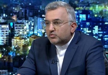 قنبری: طبق حقوق بینالملل میتوانیم کنترلی در تنگه هرمز داشته باشیم