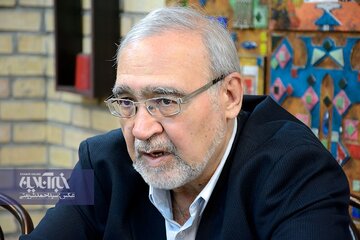 مسقط در تیررس واشنگتن؛ جنگ سرنوشت تنگه هرمز / ایزدی: ترامپ با تهدید میکوشد دل عمان را برای مدیریت پرونده هرمز به دست آورد