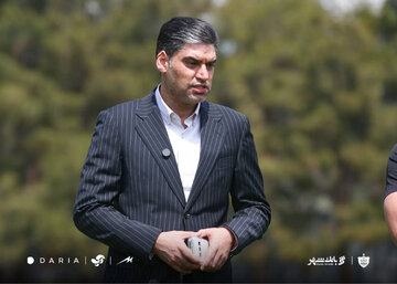 پرسپولیس شمشیر را برای استقلال و تراکتور از رو بست